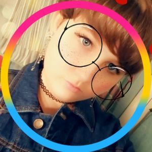 Meet your Posher, Gloria